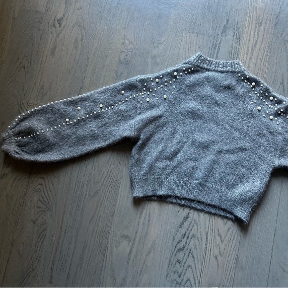 Zara Cropped Pearl Sweater - Picture 4 of 5